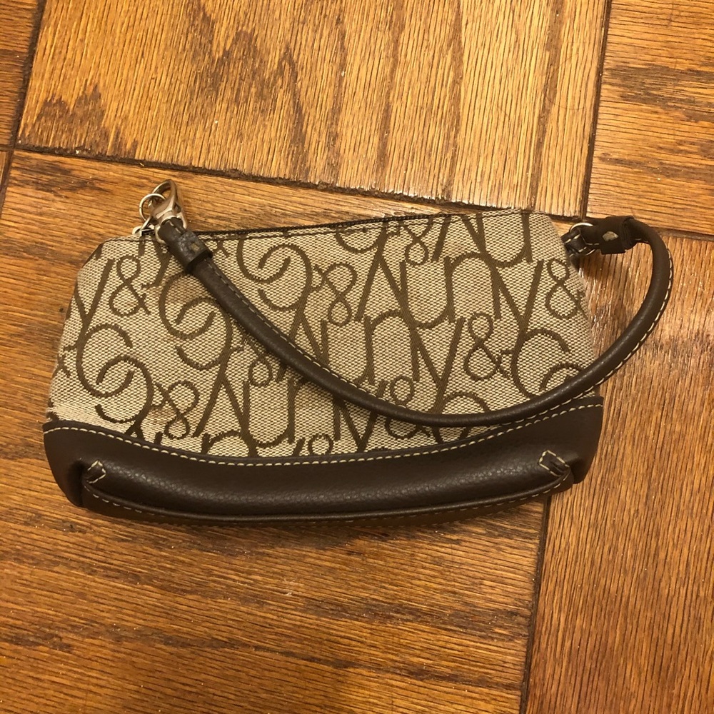 NY & Co Wristlet